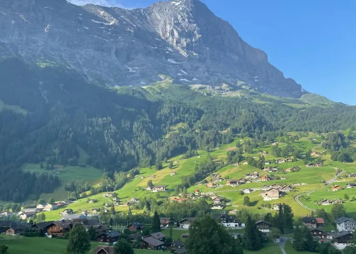 Basic Rooms Jungfrau Lodge